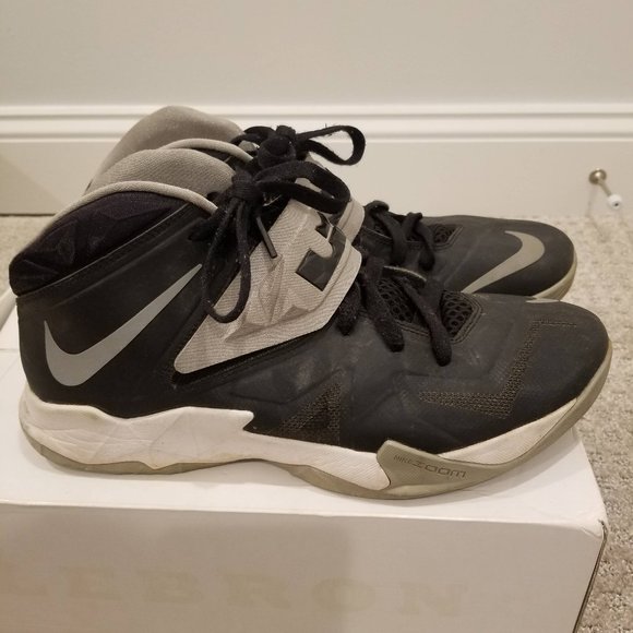 Lebron 7 Soldier Black Grey and White - Size 10.5 main image 5